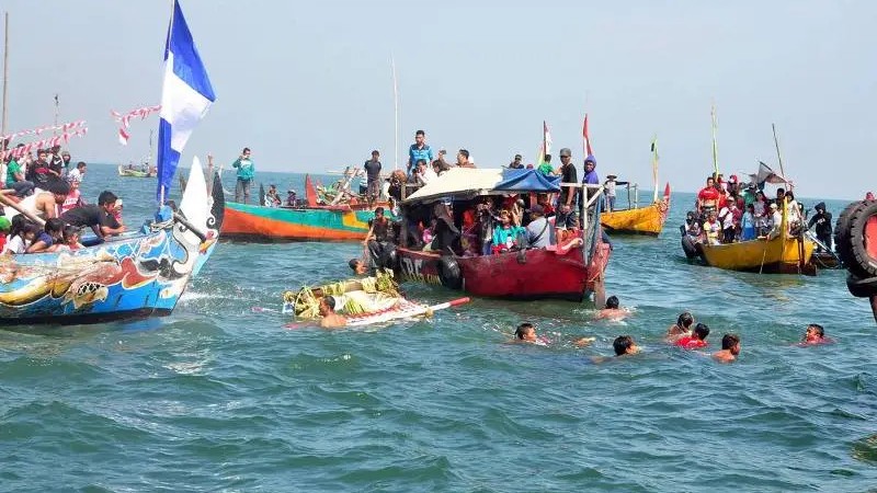 Makna di Balik Tradisi Sedekah Laut di Kepulauan Seribu